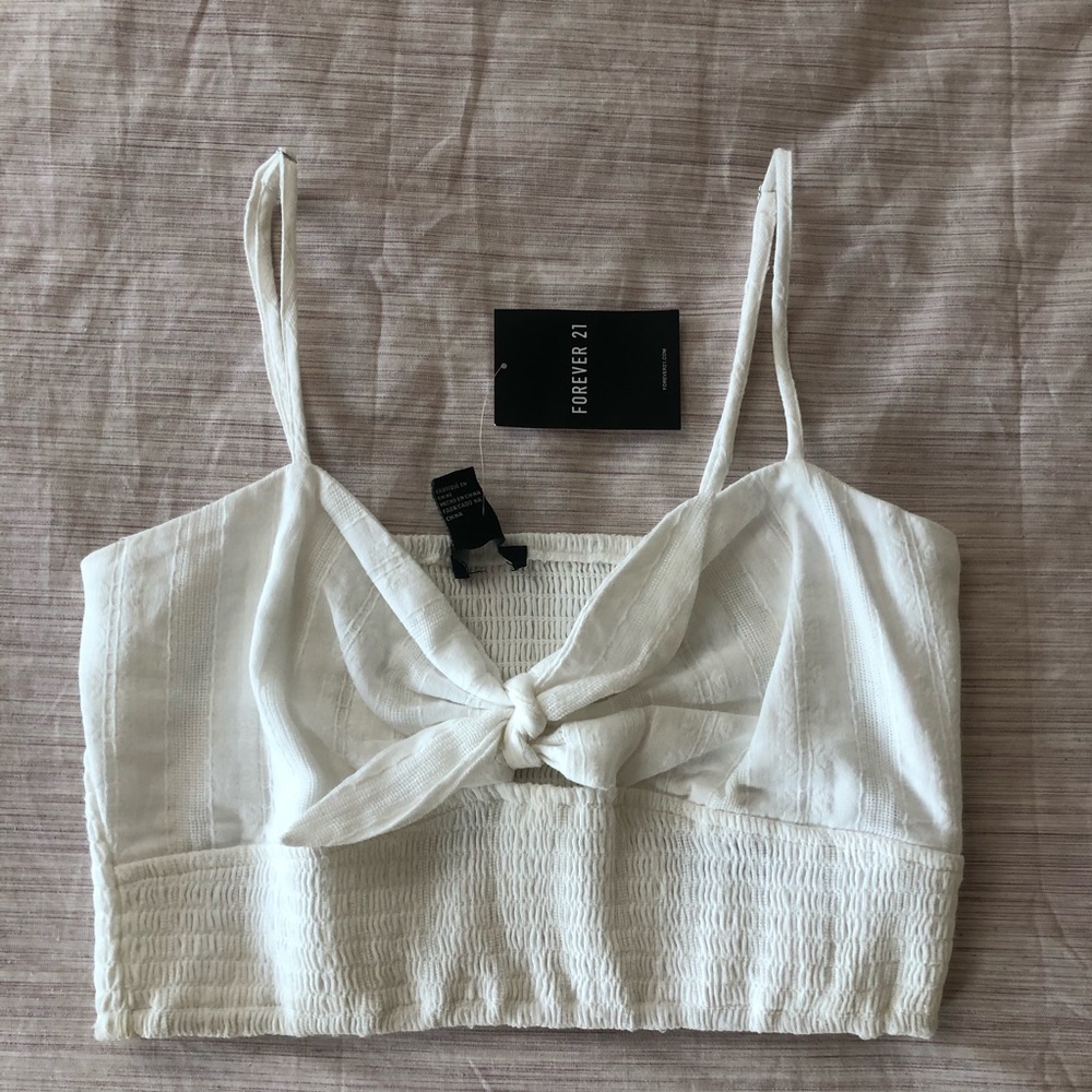NWT Forever 21 Woven Ivory Crop Top Size M/Medium